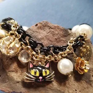 Betsey Johnson Jewelry Betsey Johnson Black Cat Halfstretch